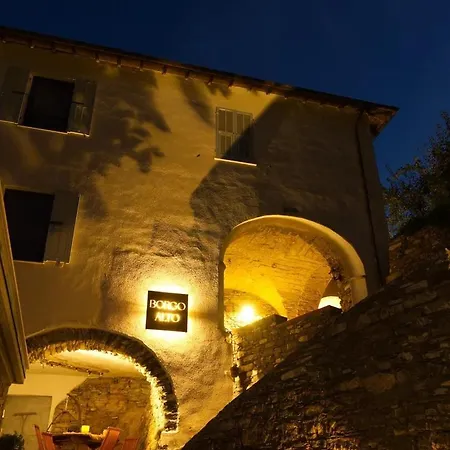 Gasthof Borgo Alto Ospitalita Di Charme Stellanello